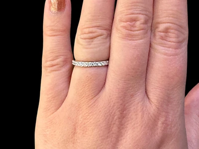 14K White Gold 0.38cttw Diamond Band, 6 - /