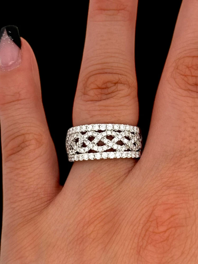 14K White Gold cttw White Diamond Ring