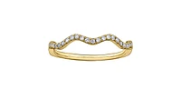 10K Yellow Gold 0.15cttw Diamond Ring - /