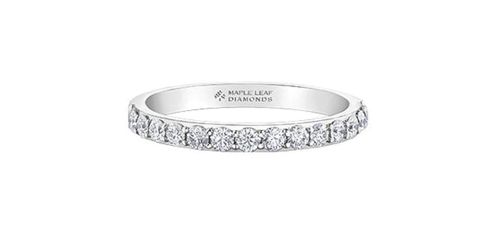 18K White Gold 0.88cttw Canadian Diamond Band - size 6.5