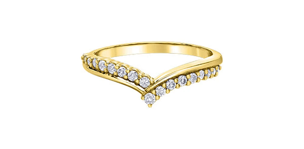 10K Yellow Gold 0.20 cttw Diamond Ring - 4