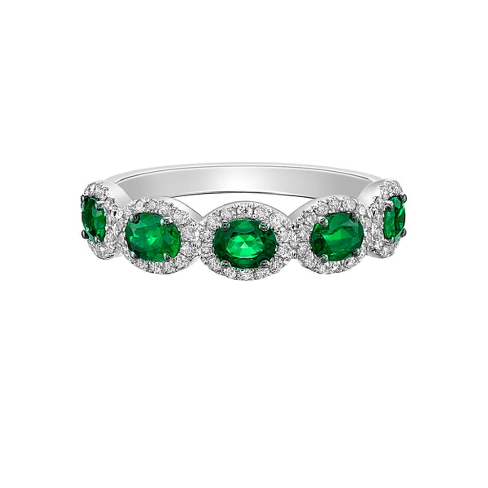 14K White Gold Prong-set Emerald ring with Diamond Halo