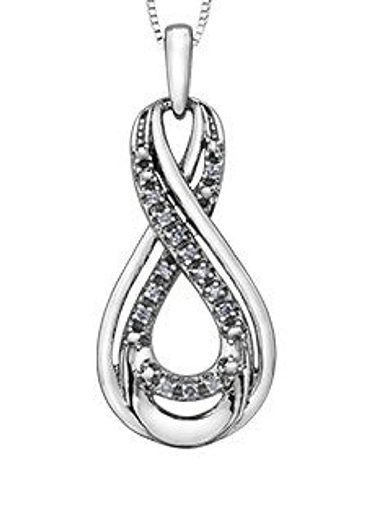 10K White Gold cttw Diamond Pendant