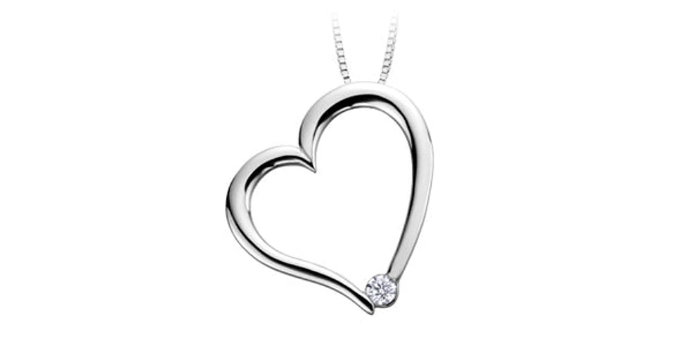 10K White Gold 0.03cttw Canadian Diamond Heart Pendant, 18"