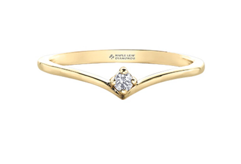 14K Yellow Gold 0.04cttw Canadian Diamond Ring, 6.5