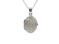 10K White Gold Locket, 18"