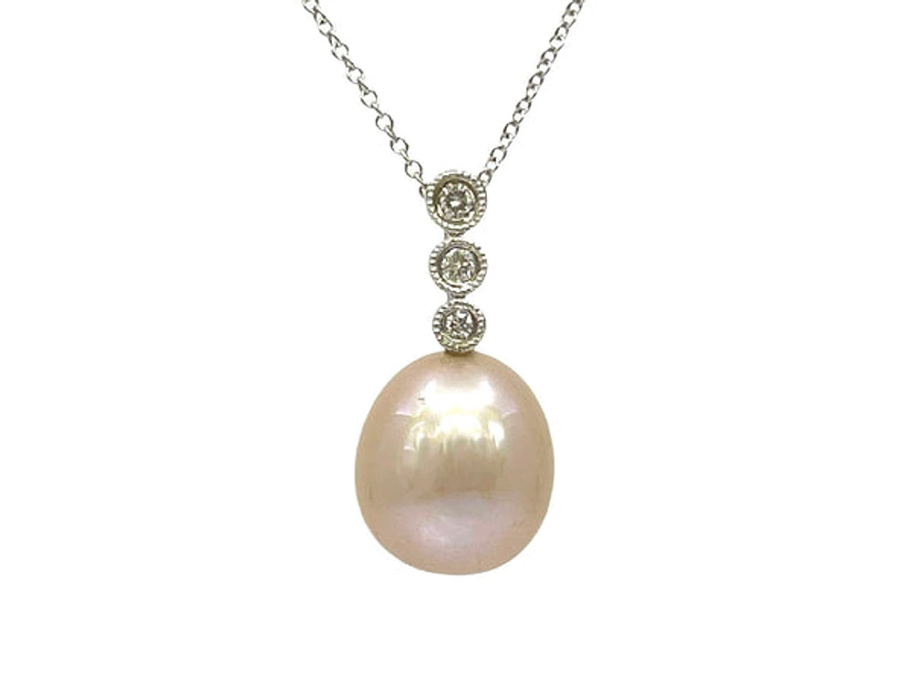 10K White Gold Fresh Water Pearl and Diamond Necklace, 18"