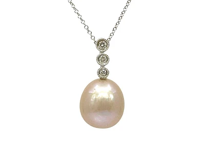 10K White Gold Fresh Water Pearl and Diamond Necklace, 18"