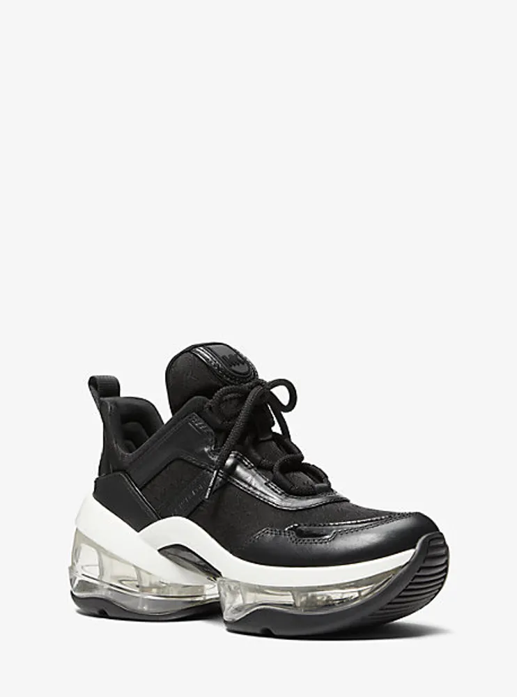 Olympia Extreme logo jacquard