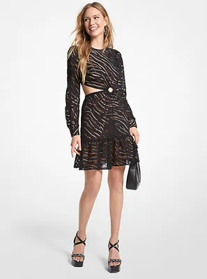 Robe en coton à œillets à motif zébré et à découpes