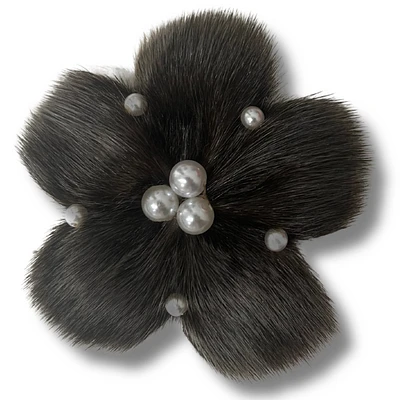 Charcoal Sealskin Flower Brooch - Sanija Padluq
