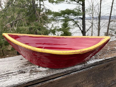 Dory Serving Bowl - Red & Gold