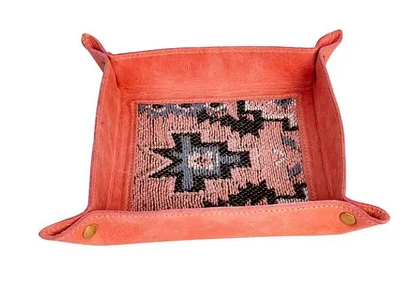Suzanna Trail Tray