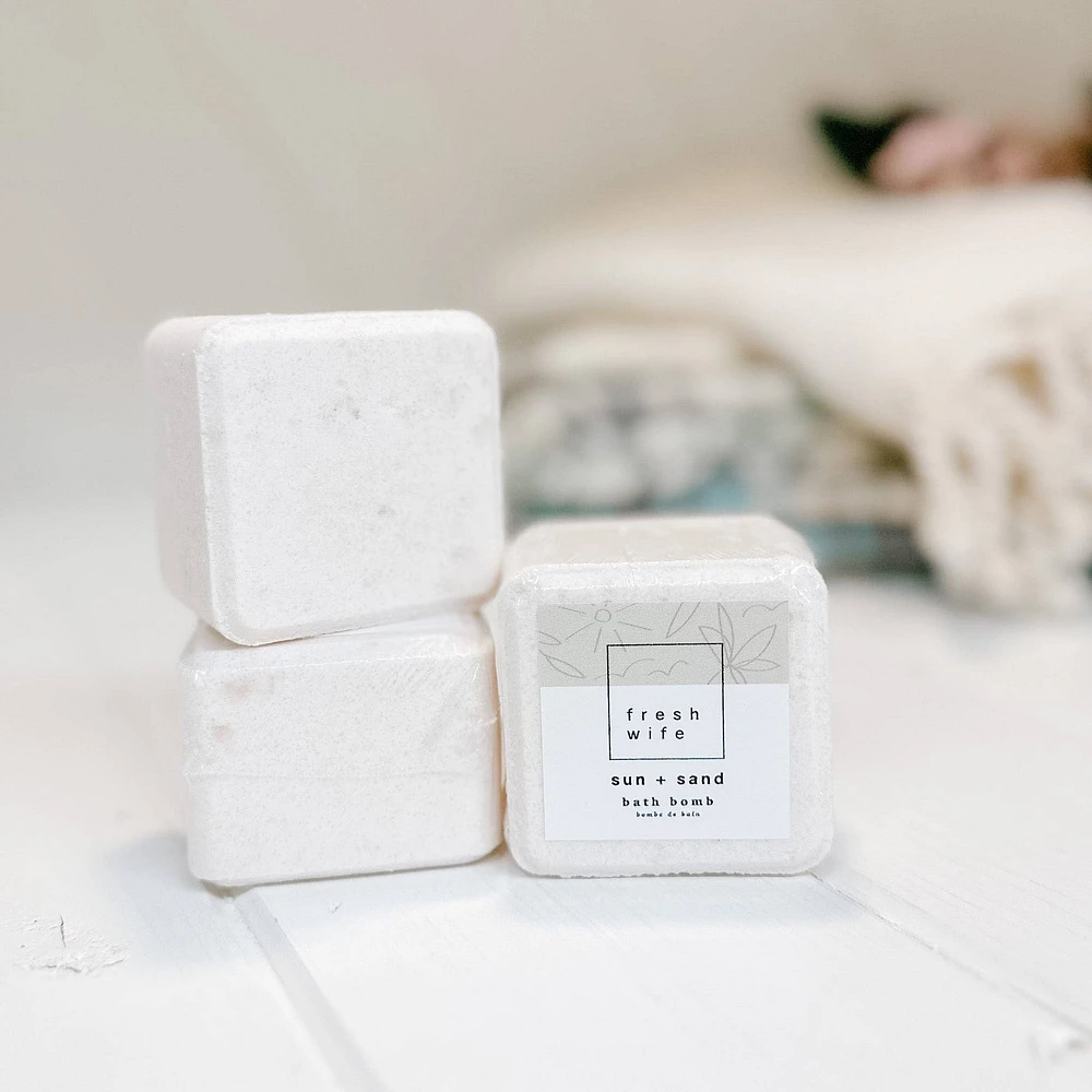 Sun & Sand Bath Bomb
