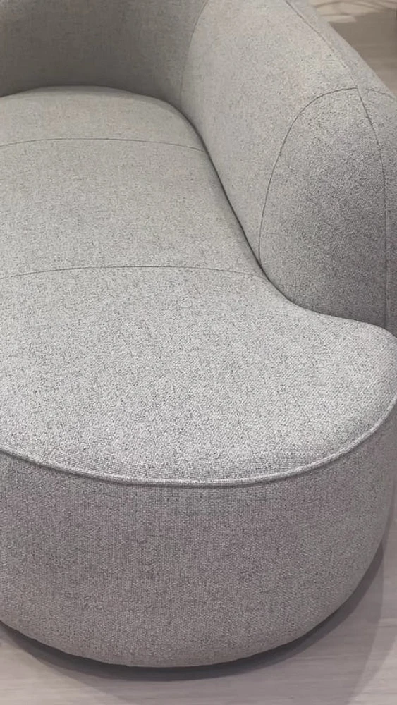 Tulio Chaise