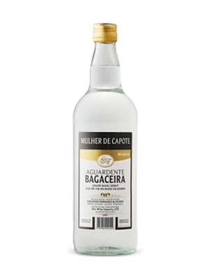 Mulher De Capote Aguardente Bagaceira