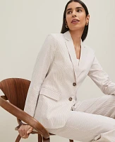 Ann Taylor The Long Notched Two Button Blazer in Seersucker Size 0 Cappuccino Tan Women's