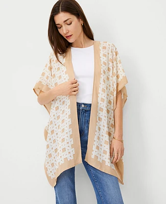 Ann Taylor Geo Open Poncho Size XS/S White Women's