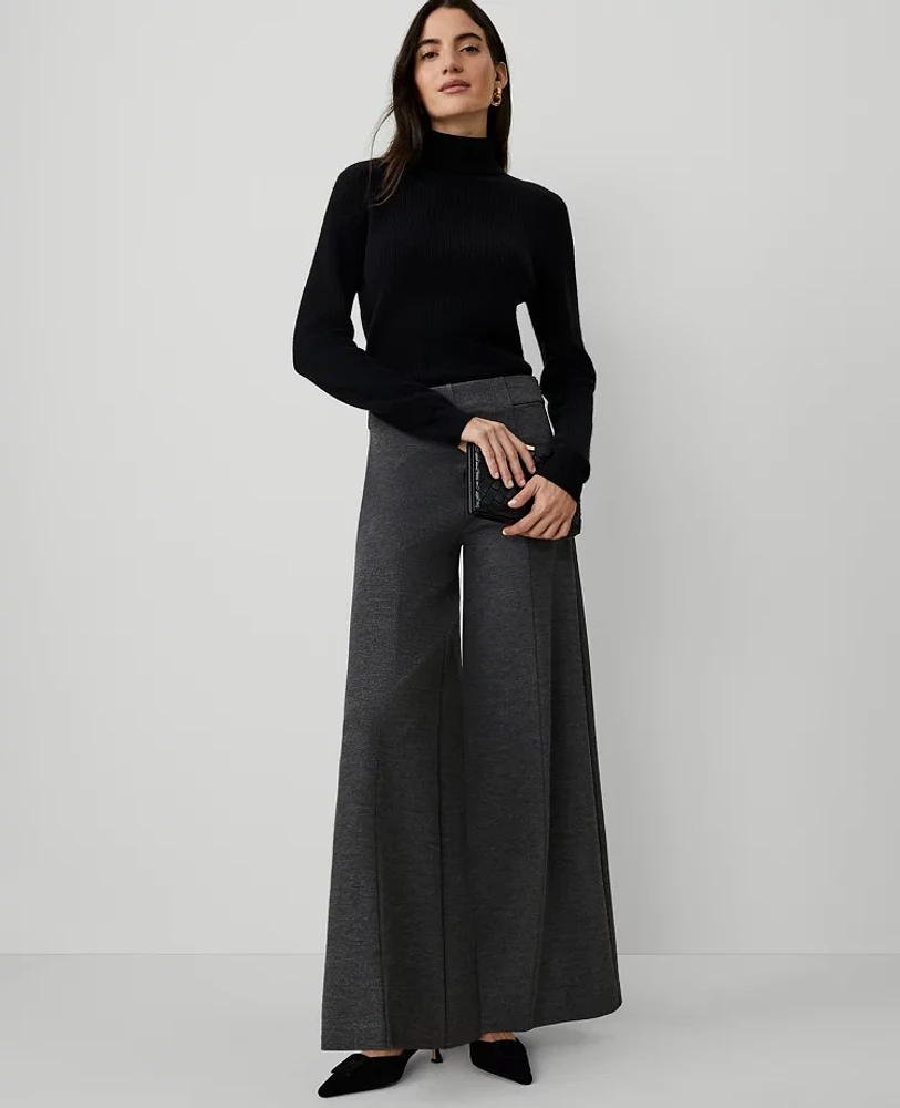Ann Taylor The Petite Dramatic Wide-Leg Pant in Heather Ponte Size 00 Moonlight Grey Heather Women's