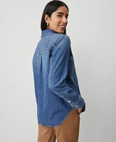 Ann Taylor Petite Weekend Collection Denim Pocket Shirt Size XS Classic Mid Wash Women's