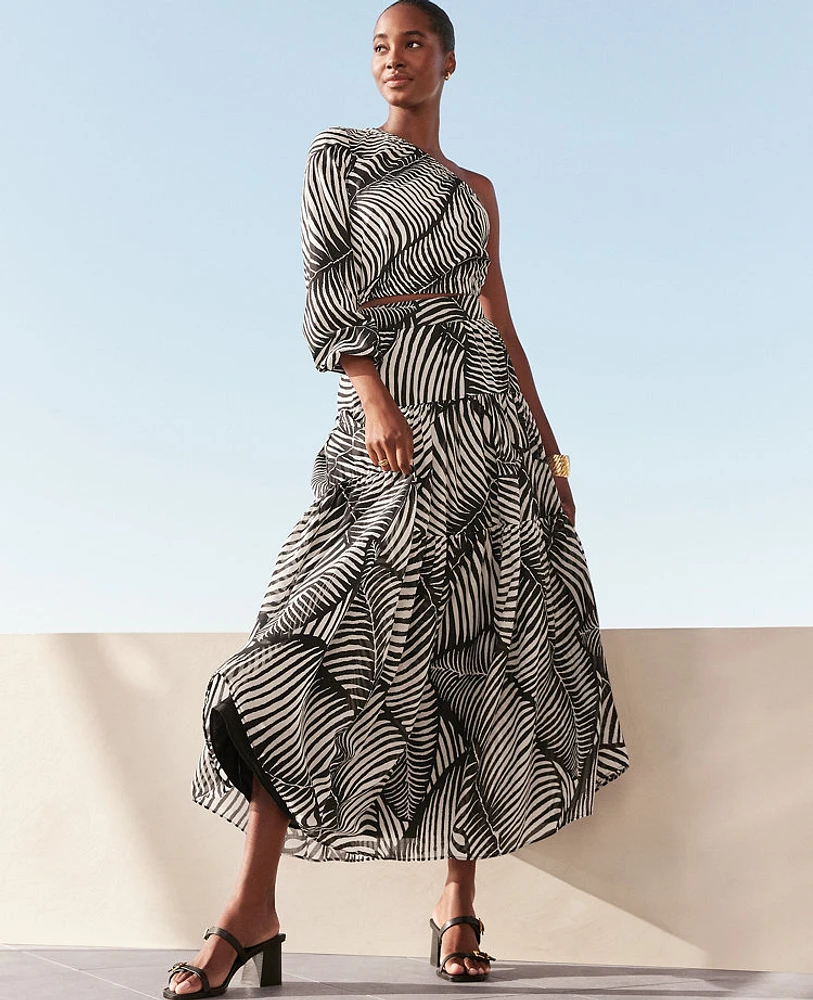 Ann Taylor Petite Tiered Full Skirt Palm Print Black Women's