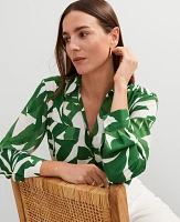 Ann Taylor Petite Floral Camp Shirt Size XS Leafy Green Women's
