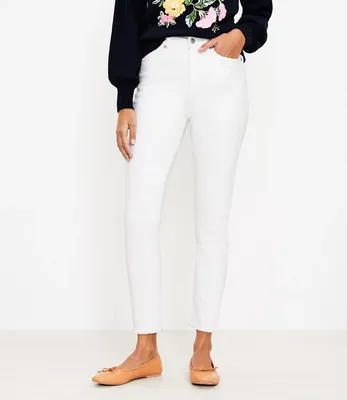 Petite Frayed High Rise Skinny Jeans White
