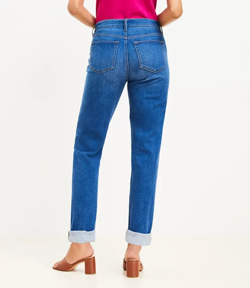 Girlfriend Jeans in Dark Stone Wash