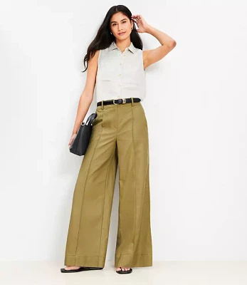 Pintucked Wide Leg Pants