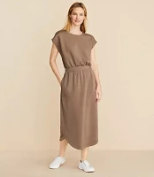 Lou & Grey Scubasoft Midi Pocket Dress