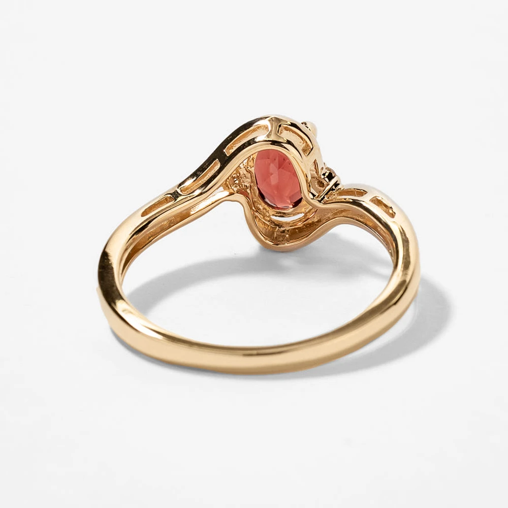 Garnet Ring 10K Yellow Gold