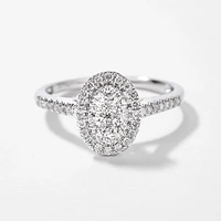 Oval Diamond Cluster Ring 10K White Gold (0.40ct tw)