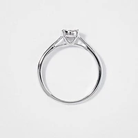 Diamond Cluster Ring 10K White Gold (0.15 ct tw)