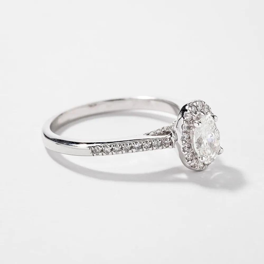 Oval Cut Diamond Engagement Ring 14K White Gold (0.75 ct tw)