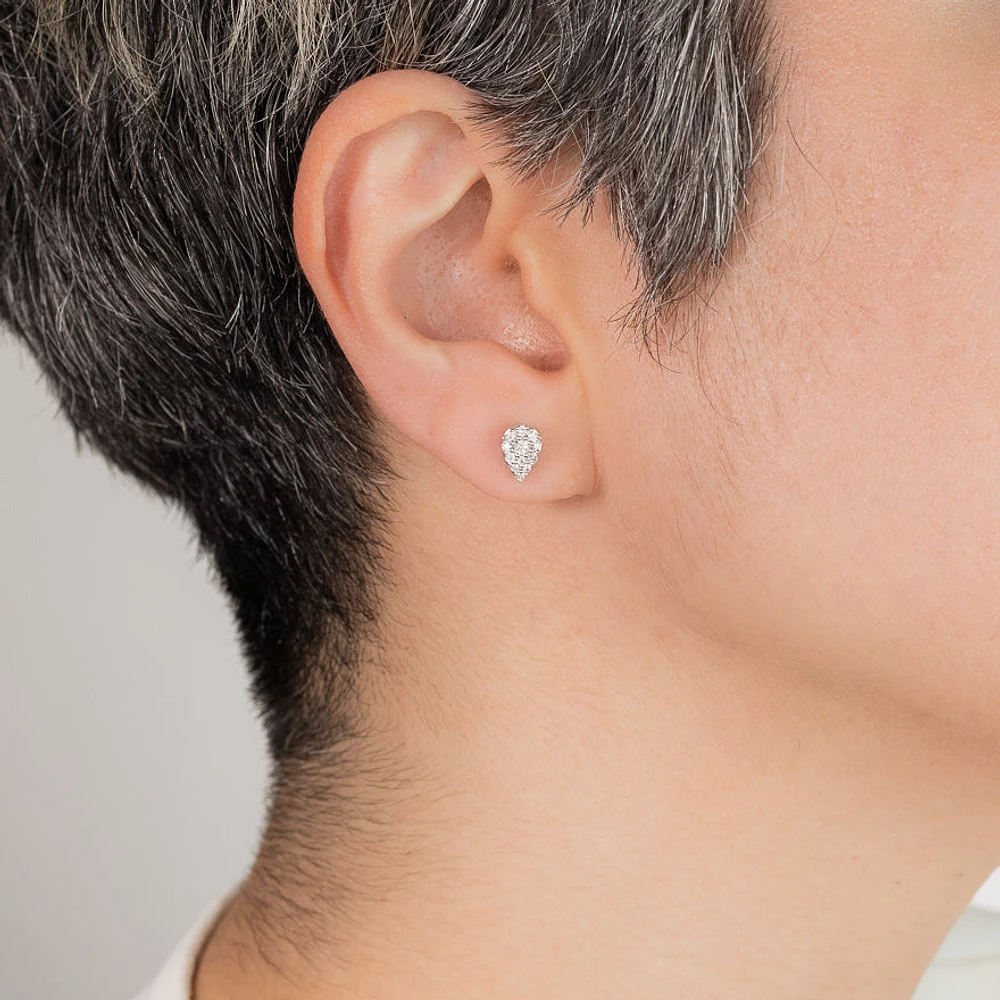 Diamond Cluster Earrings in 10K White Gold (1.00 ct tw)