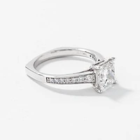 Lab Grown Princess Cut Diamond Engagement Ring (1.75 ct tw)