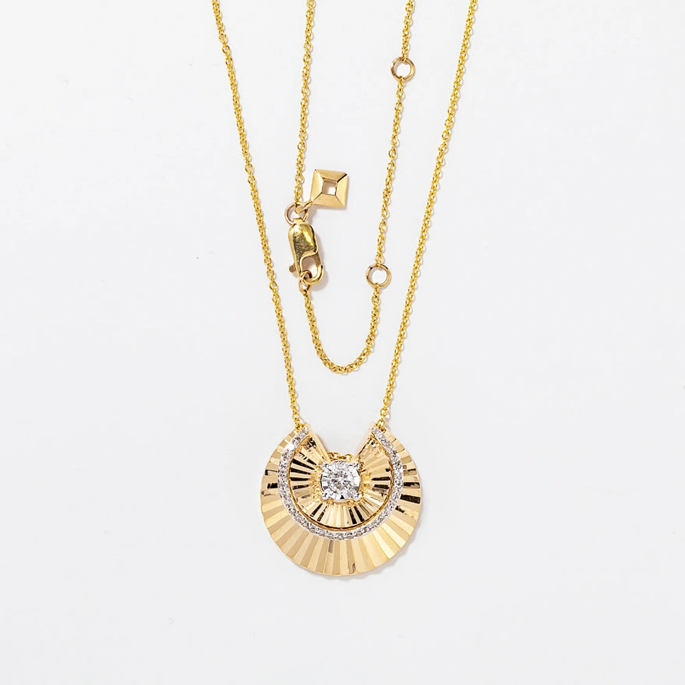 Diamond Sunray Necklace in 10K Yellow and White Gold (0.25 ct tw)