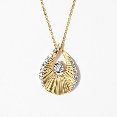Diamond Sunray Necklace in 10K Yellow and White Gold (0.25 ct tw)