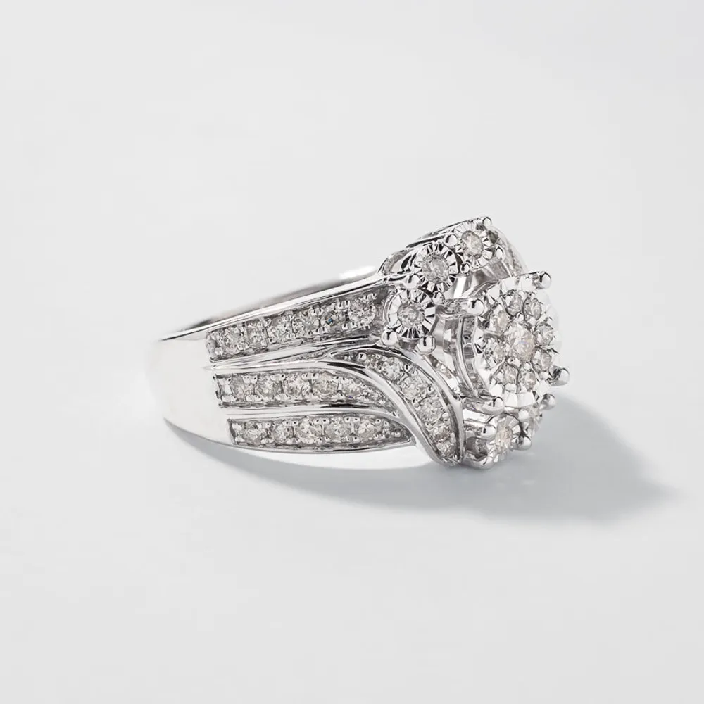 Diamond Dinner Ring 10K White Gold (0.75 ct tw)