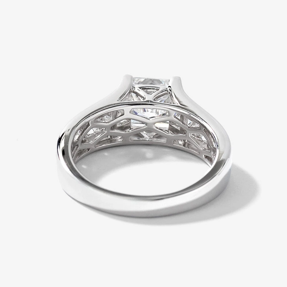 Lab Grown Princess Cut Diamond Engagement Ring (2.60 ct tw)