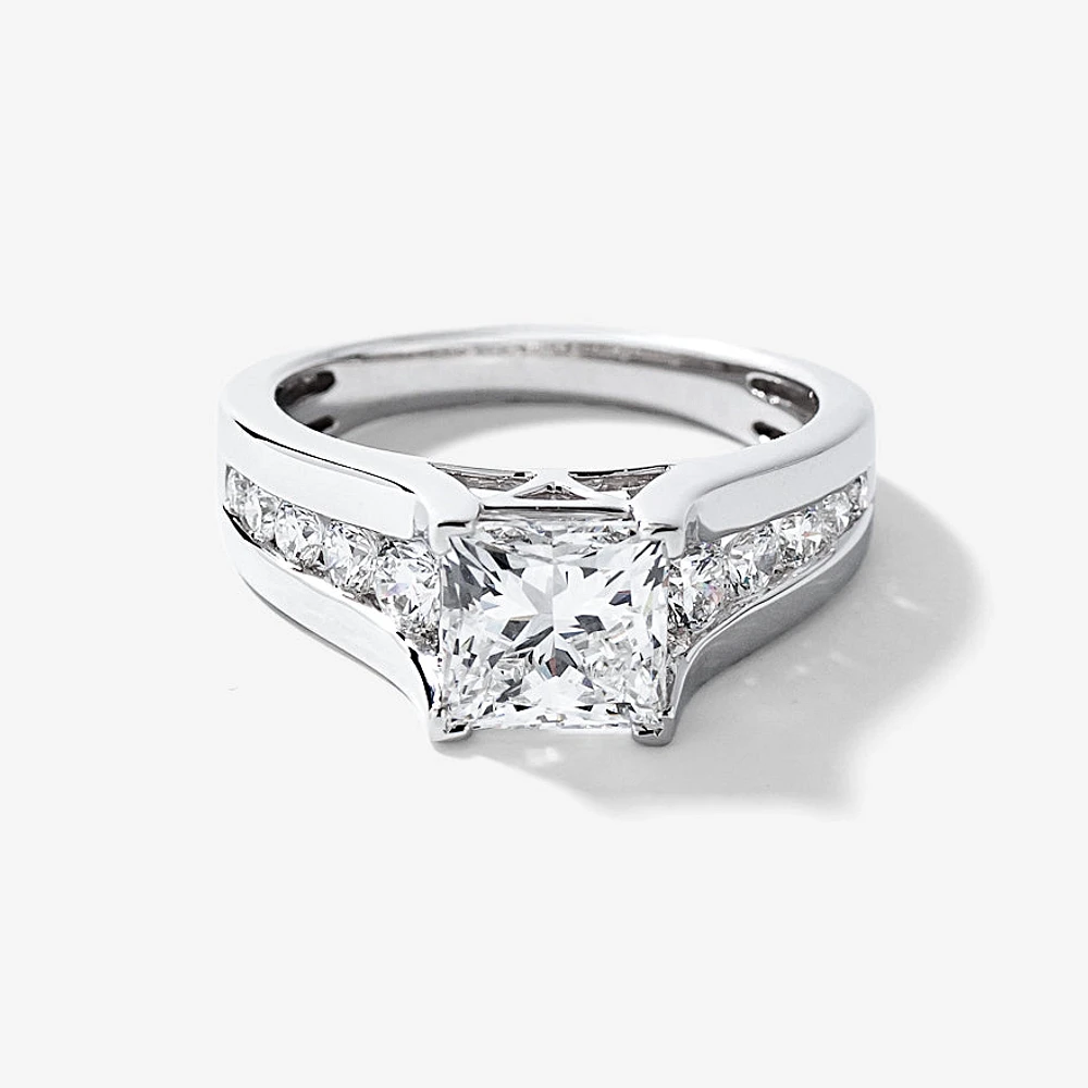 Lab Grown Princess Cut Diamond Engagement Ring (2.60 ct tw)