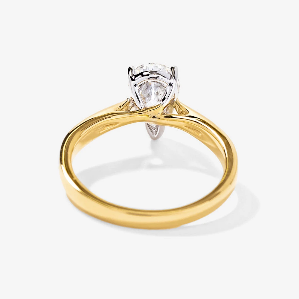 Lab Grown Pear Cut Diamond Engagement Ring 14K Yellow Gold (1.50 ct