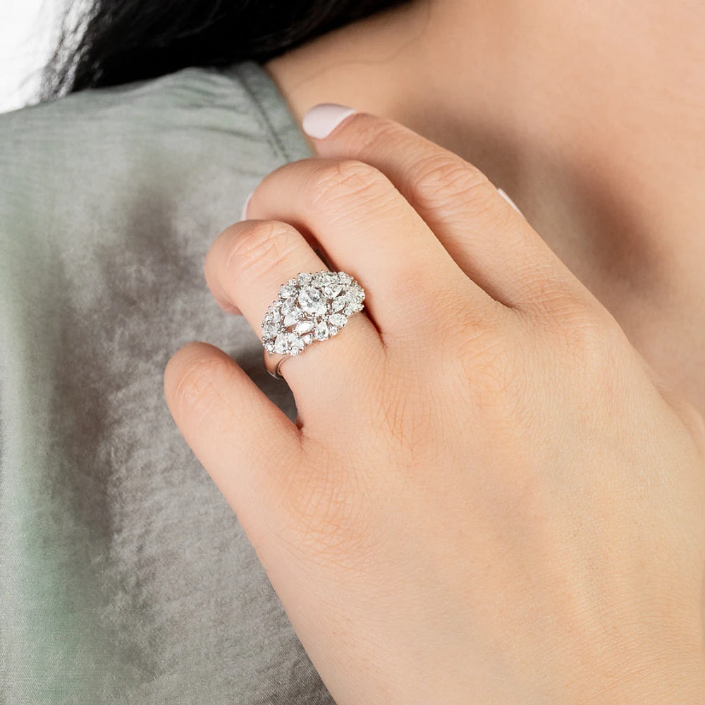 Lab Grown Diamond Cluster Ring 14K White Gold (1.75 ct tw)