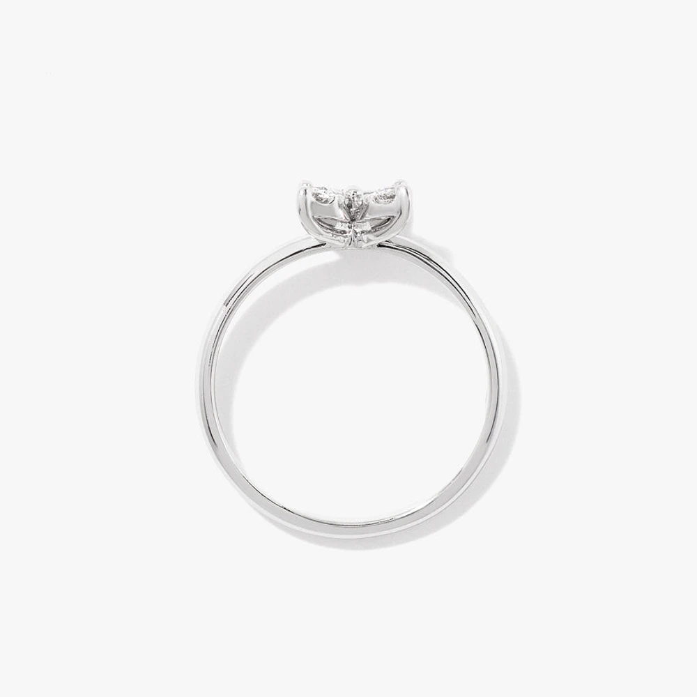 Diamond Cluster Ring with Petal Motif 10K White Gold (0.15 ct tw)