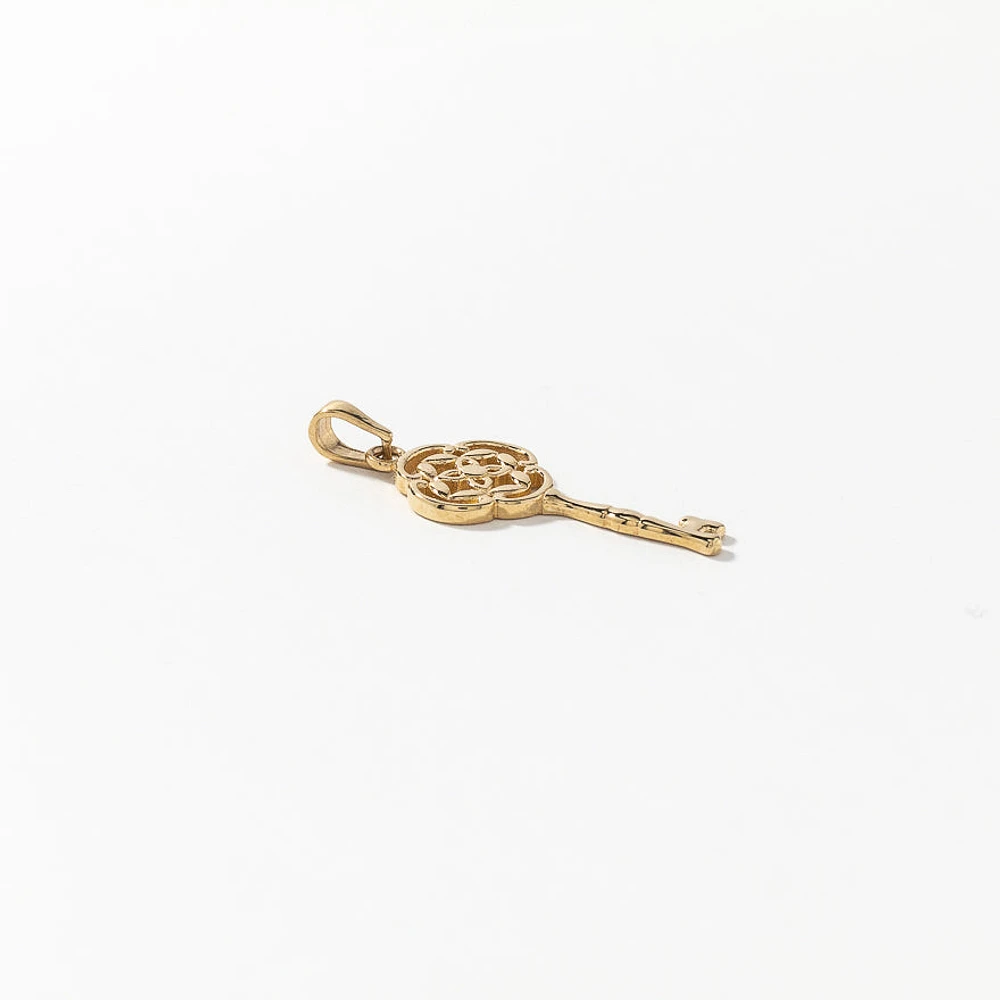 Key Pendant in 10K Yellow Gold