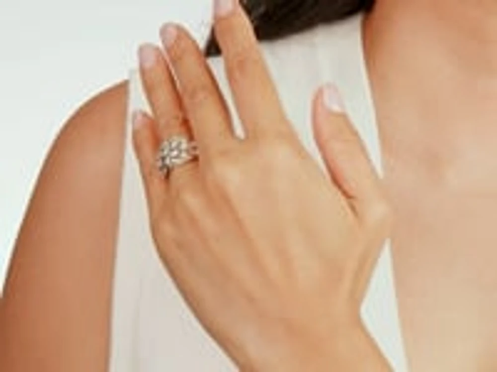 Diamond Cluster Ring 10K Yellow Gold (0.50 ct tw)