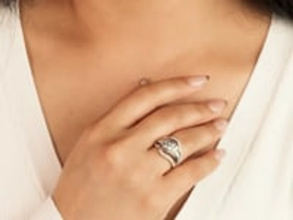 Diamond Cluster Dinner Ring 10K Yellow and White Gold (0.75 ct tw)
