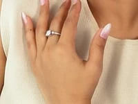 Diamond Cluster Ring 10K White Gold (0.66 ct tw)