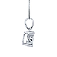 Diamond Cluster Necklace in 10K White Gold (0.15 ct tw)