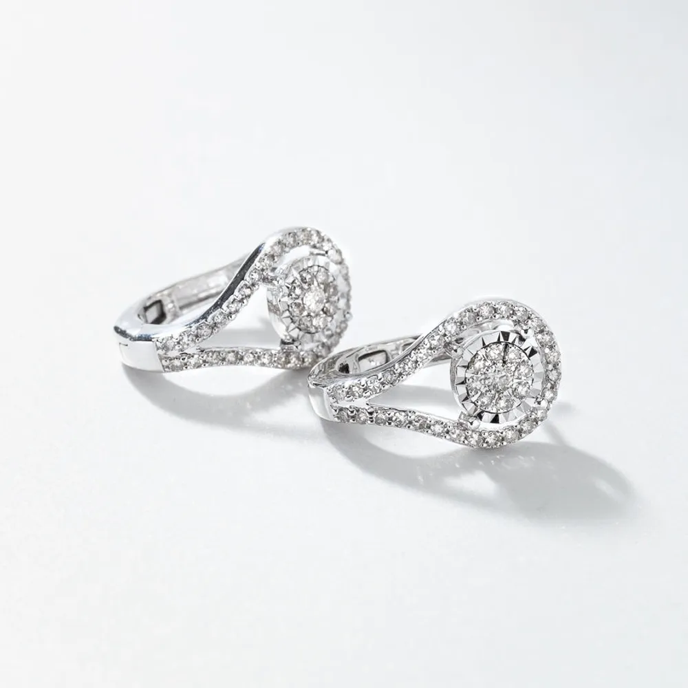 Diamond Cluster Earrings in 10K White Gold (0.63 ct tw)